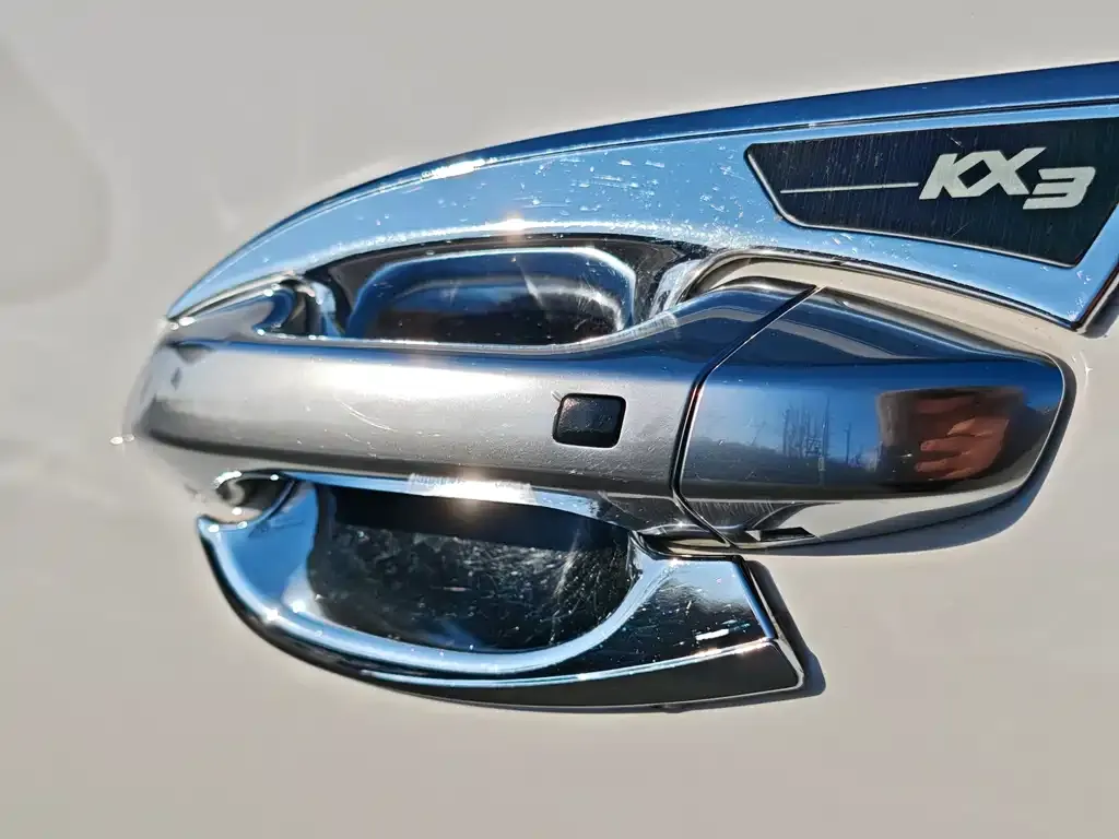 Kia KX3 2022 из CN, фото 3