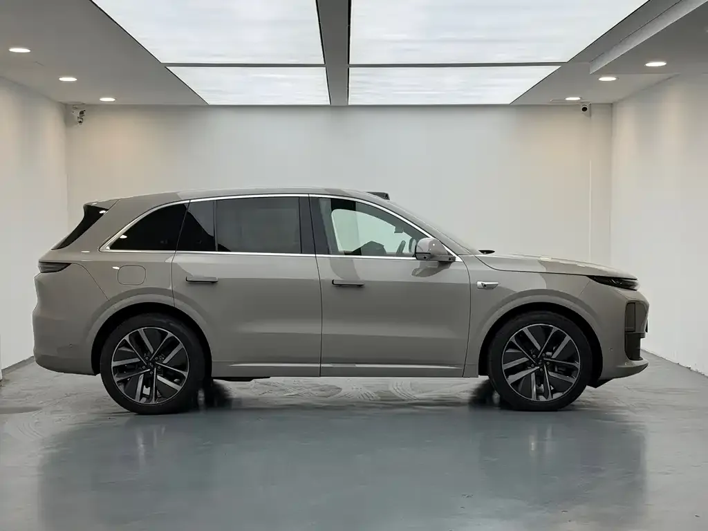 Li Auto L6 2024 из CN, фото 2