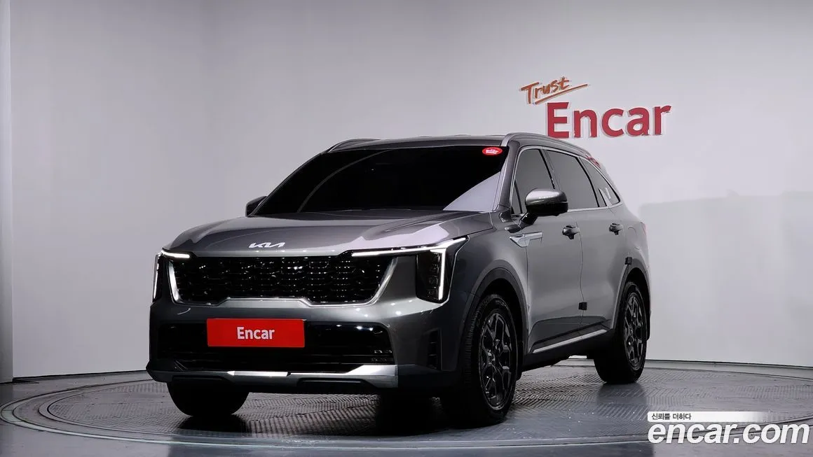Kia Sorento — фото 1
