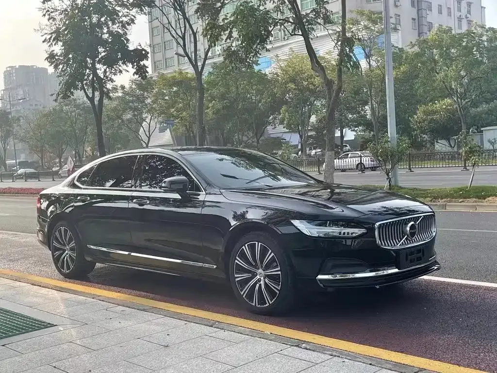 Volvo S90 — фото 5
