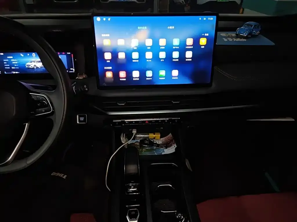 Geely Haoyue L 2024 из CN, фото 2