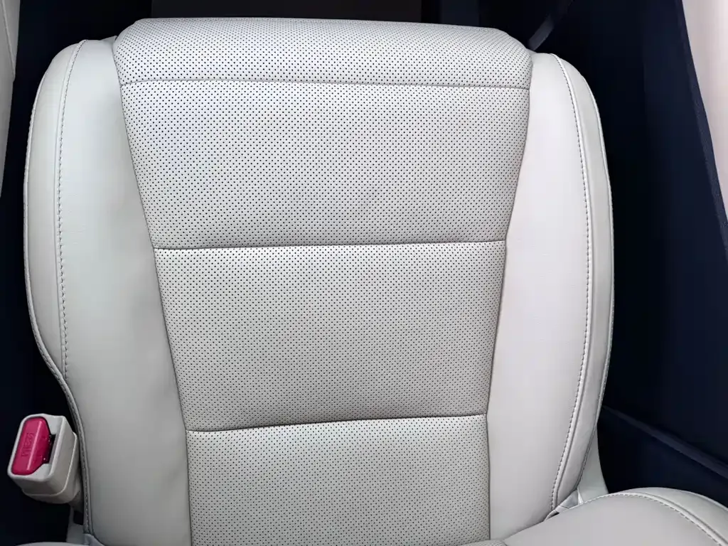 Toyota Alphard 2023 из CN, фото 8