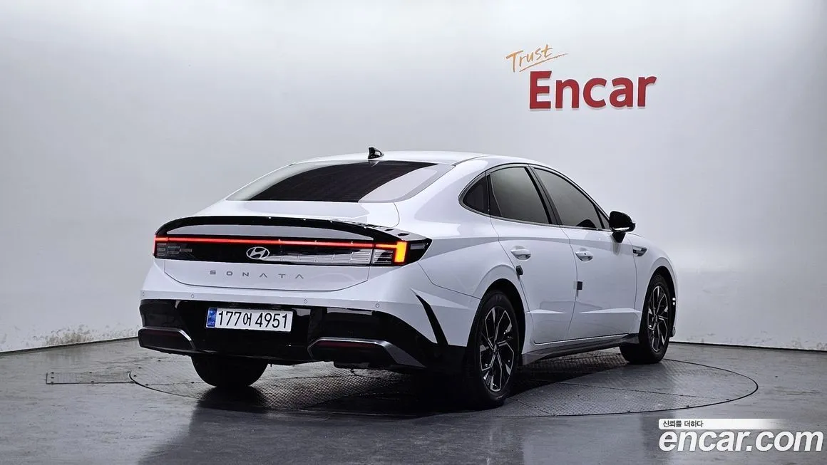 Hyundai Sonata 2024 из KR, фото 2