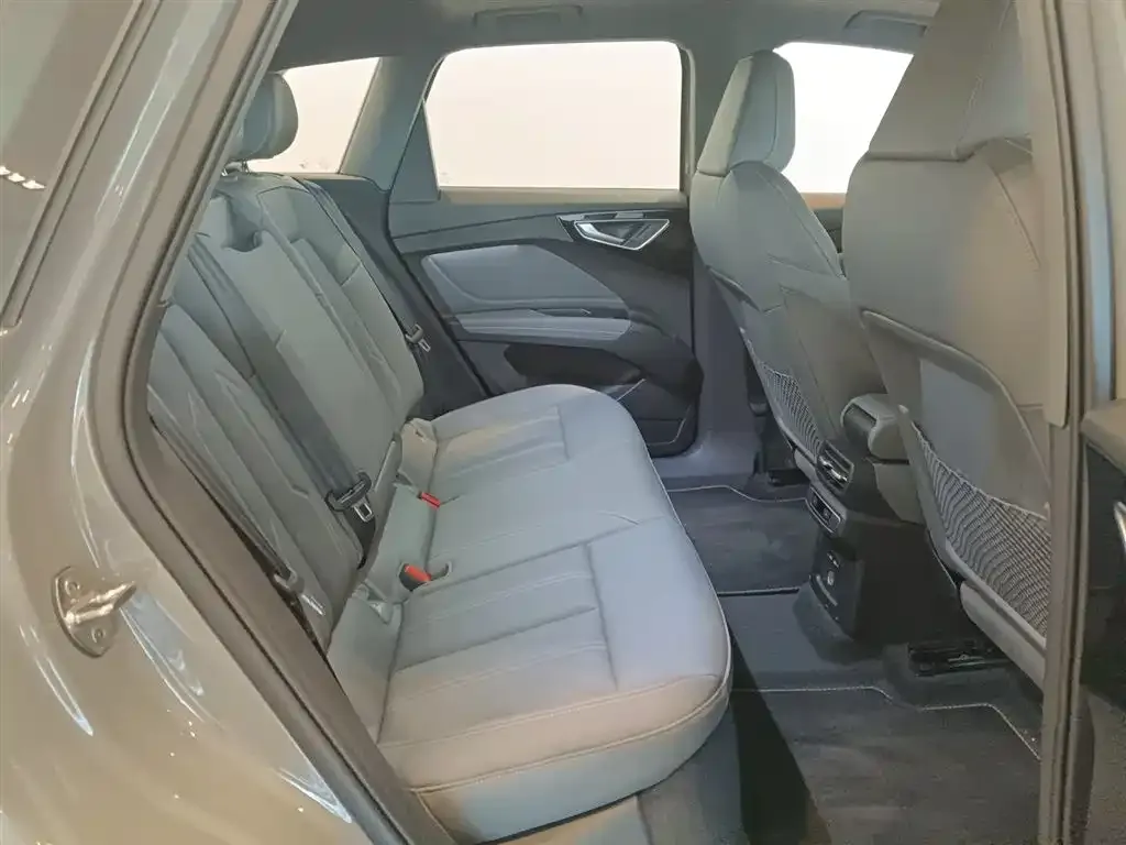Audi Q4 e-tron 2024 из CN, фото 5