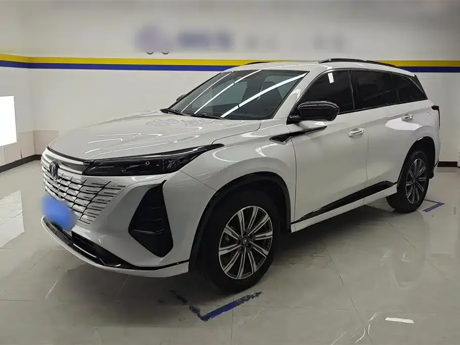 Changan CS75PLUS 2024 из CN, фото 1