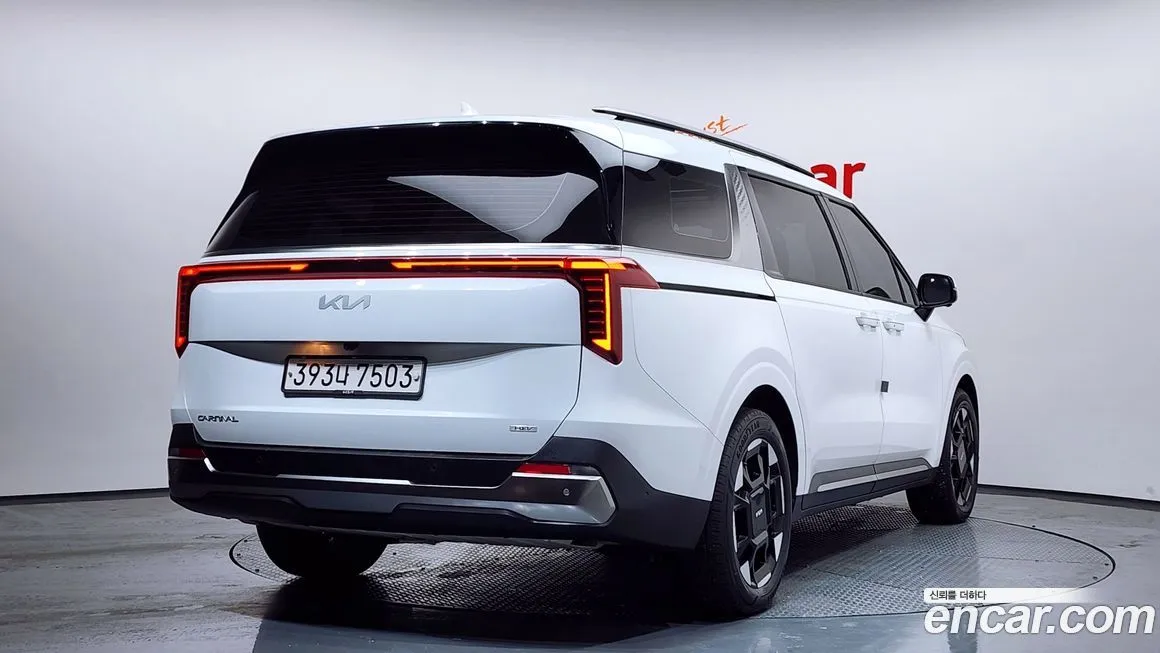 Kia Carnival 2024 из KR, фото 2