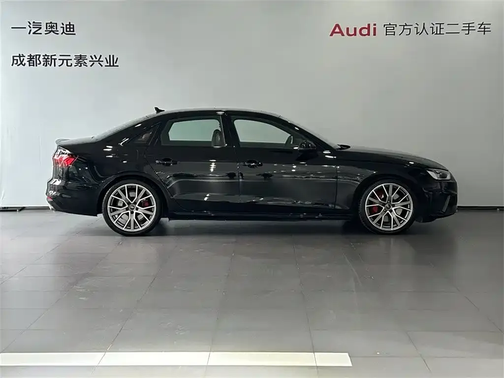 Audi S4 2024 из CN, фото 3