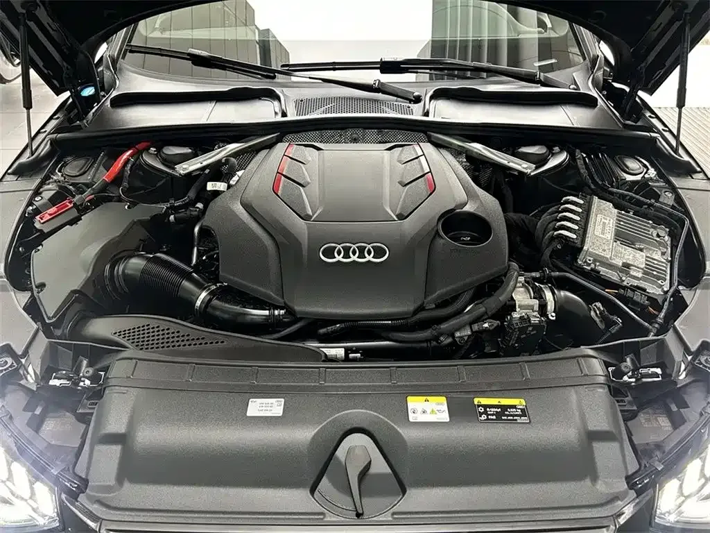 Audi S4 2024 из CN, фото 8