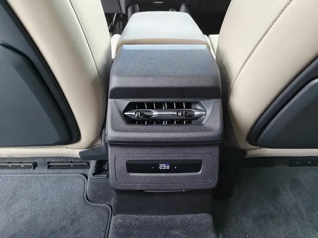 Audi Q6L e-tron 2025 из CN, фото 2