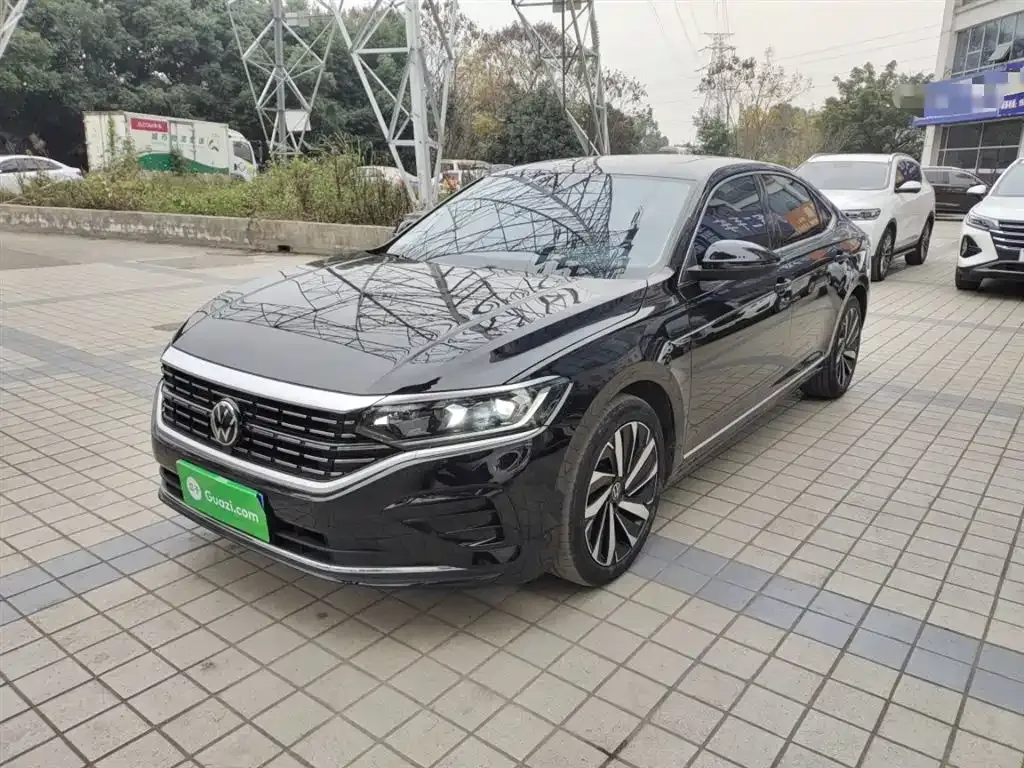 Volkswagen Passat 2023 из CN, фото 1