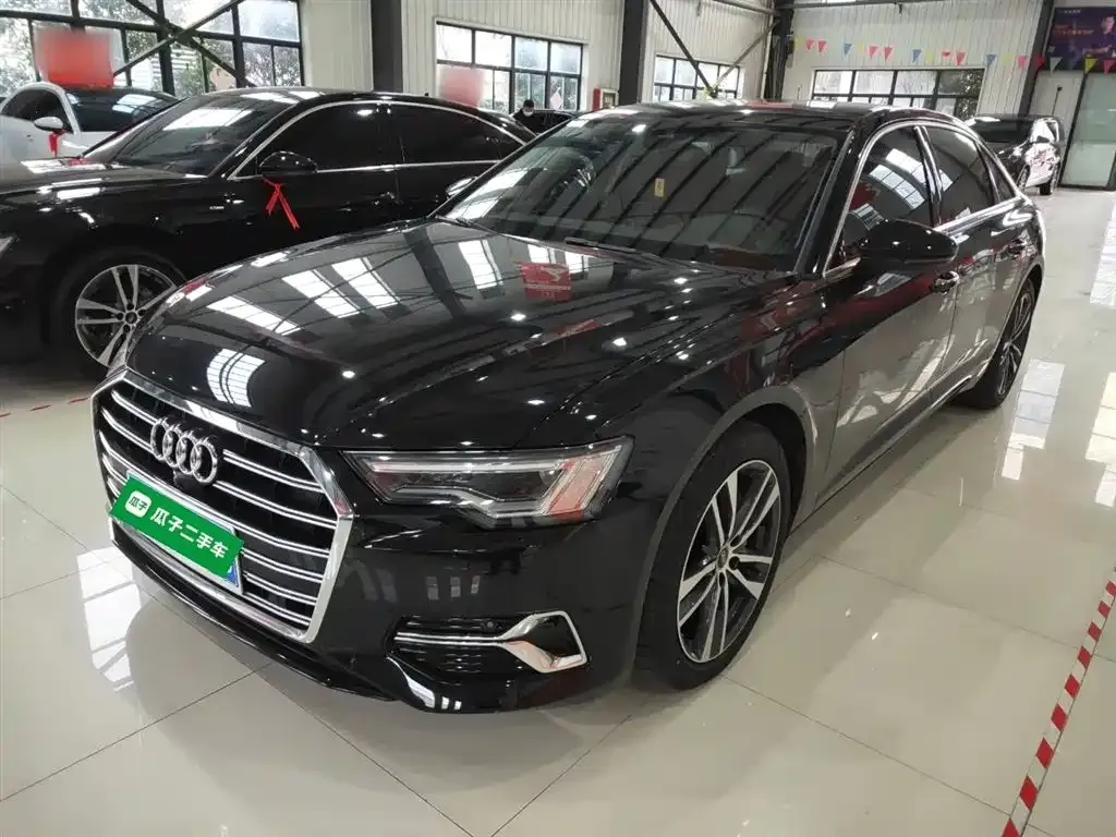Audi A6L 2023 из CN, фото 1