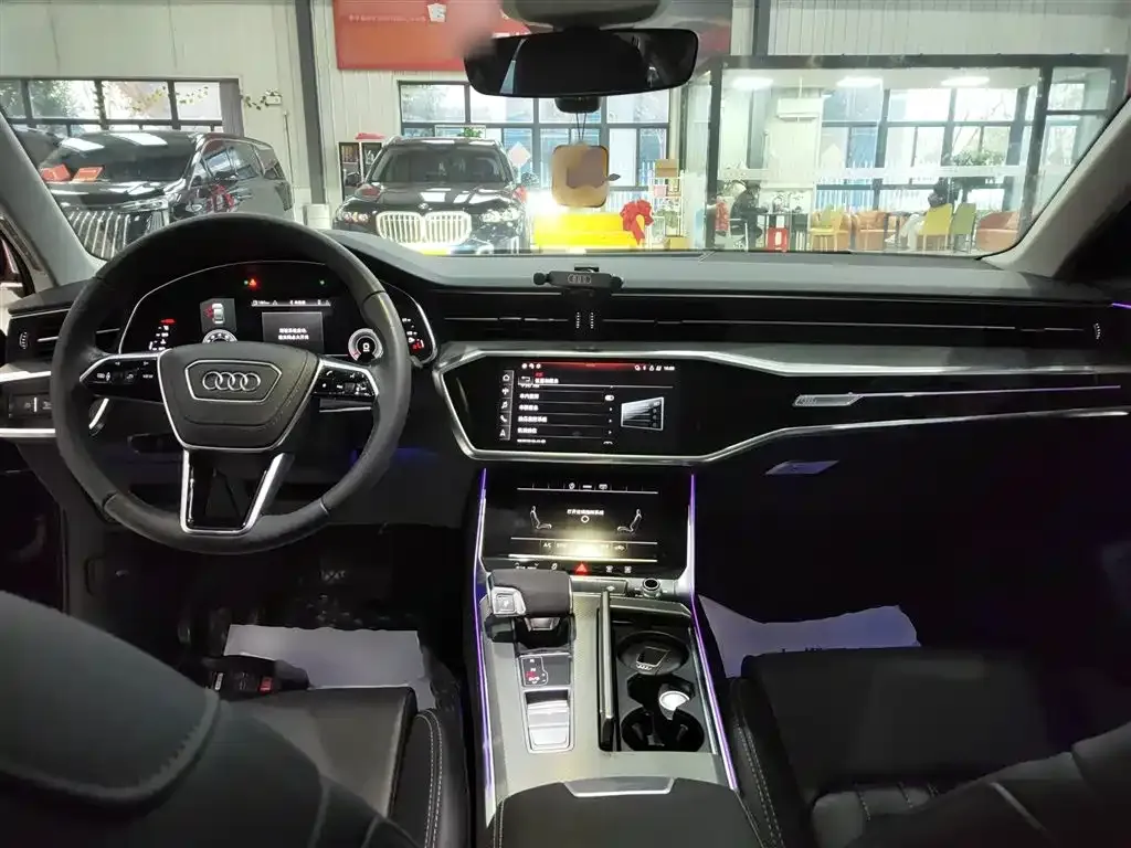 Audi A6L 2023 из CN, фото 5