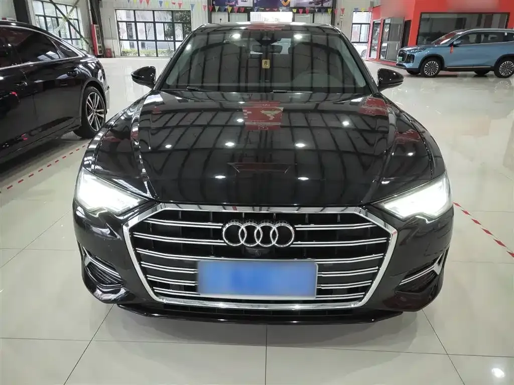Audi A6L 2023 из CN, фото 10