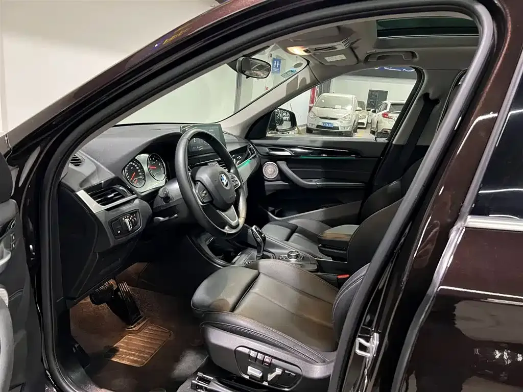 BMW X1 2023 из CN, фото 9