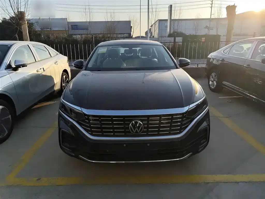 Volkswagen Passat New Energy 2025 из CN, фото 2