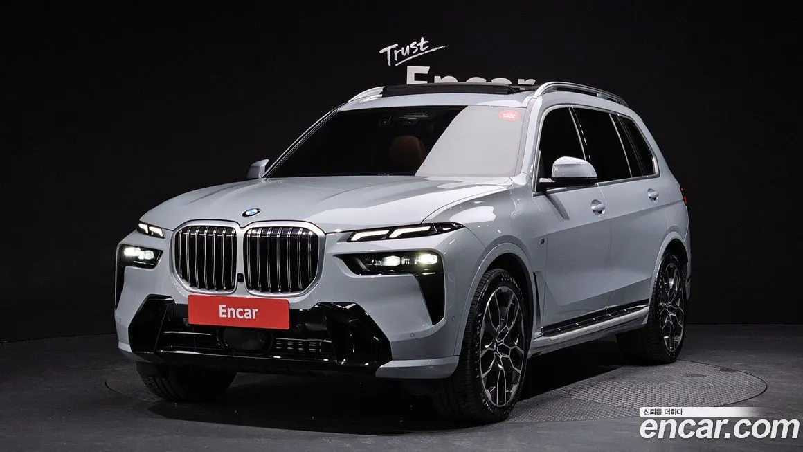 BMW X7 — фото 1