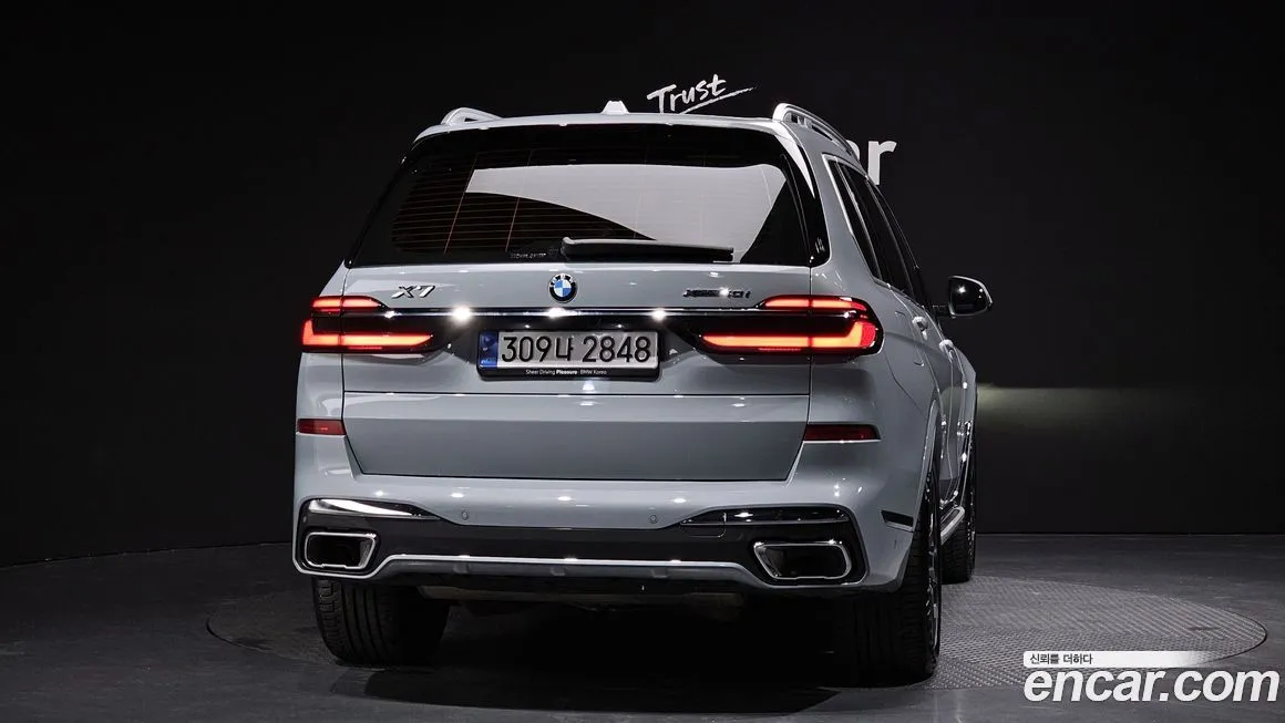 BMW X7 — фото 4