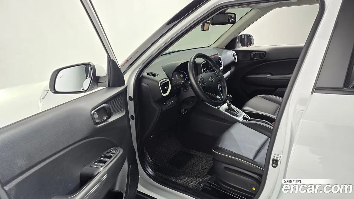 Hyundai Venue 2023 из KR, фото 10