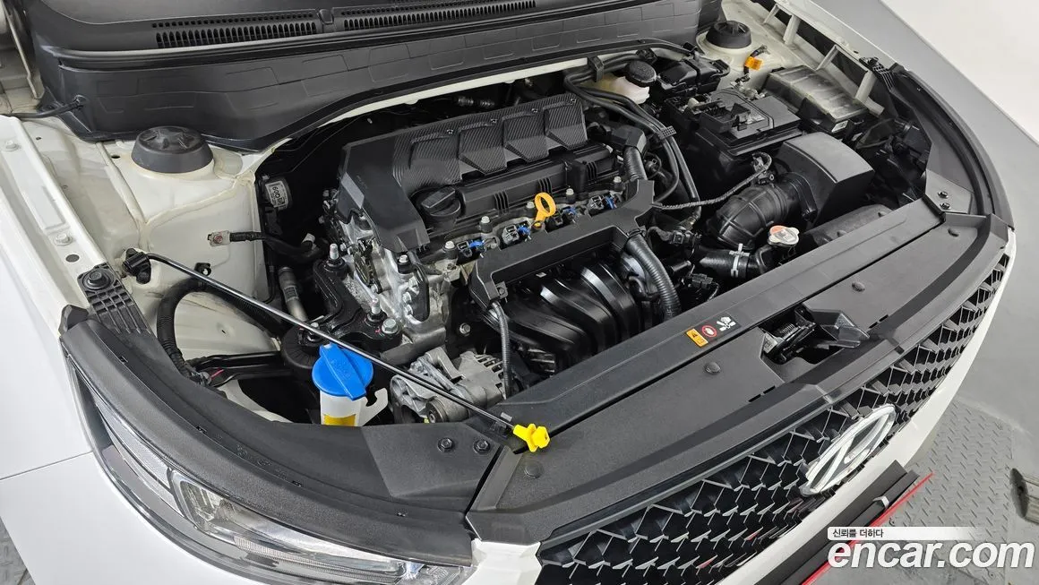 Hyundai Venue 2023 из KR, фото 8