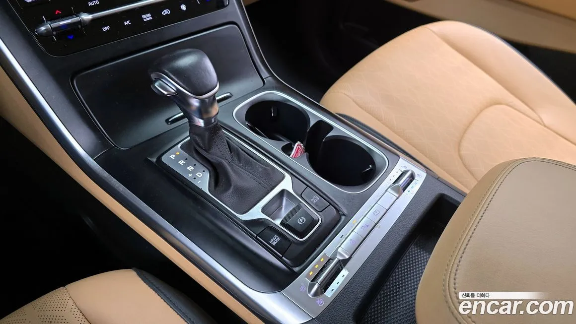 Kia Carnival 2023 из KR, фото 10