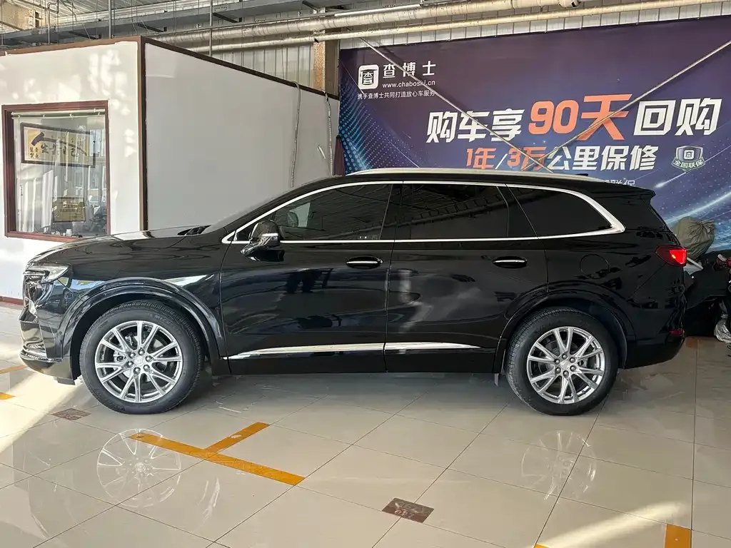 Buick Enclave 2022 из CN, фото 10