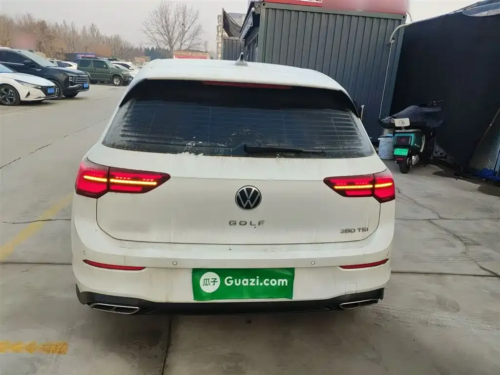 Volkswagen Golf 2023 из CN, фото 6