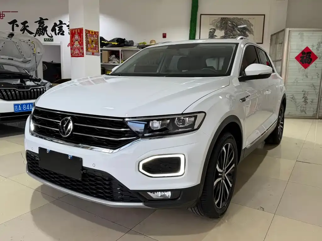 Volkswagen T-Roc 2022 из CN, фото 1