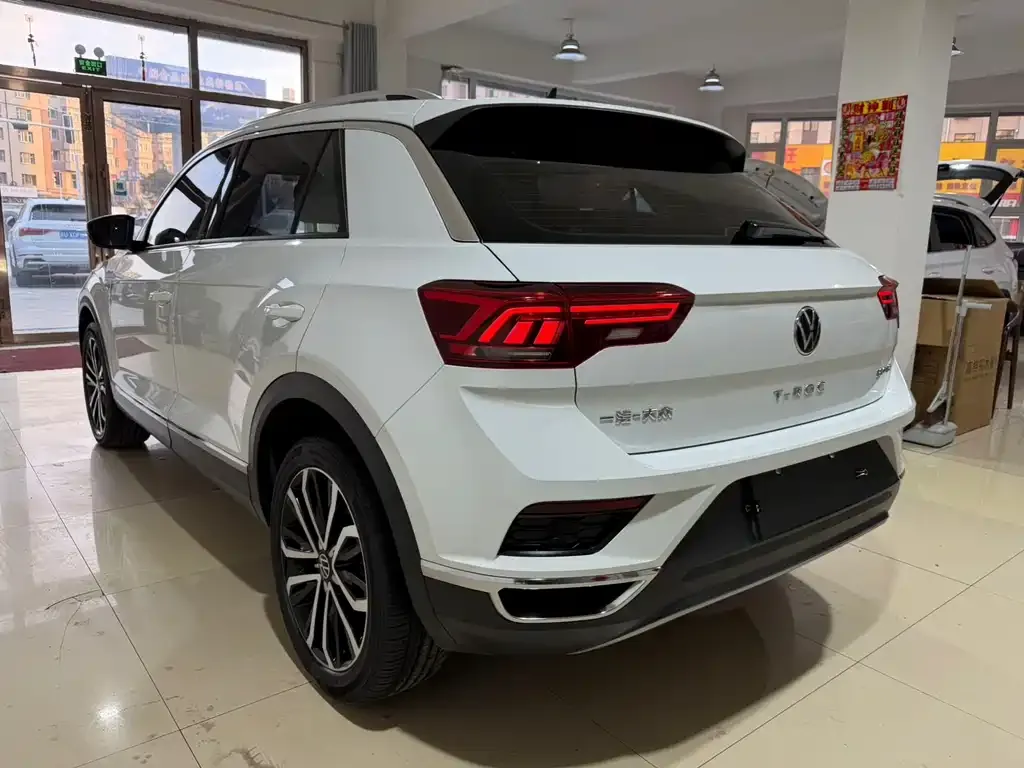 Volkswagen T-Roc 2022 из CN, фото 2