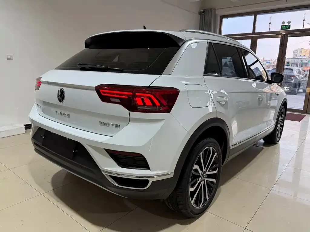 Volkswagen T-Roc 2022 из CN, фото 7