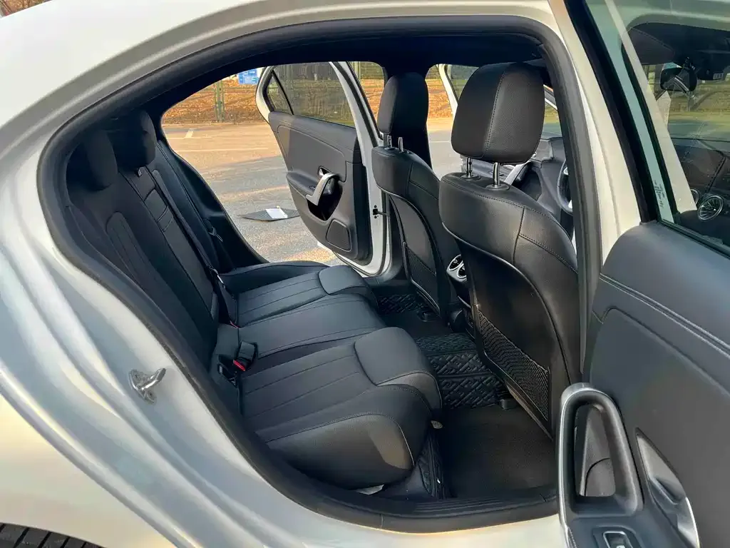 Mercedes-Benz A-Class 2023 из CN, фото 2