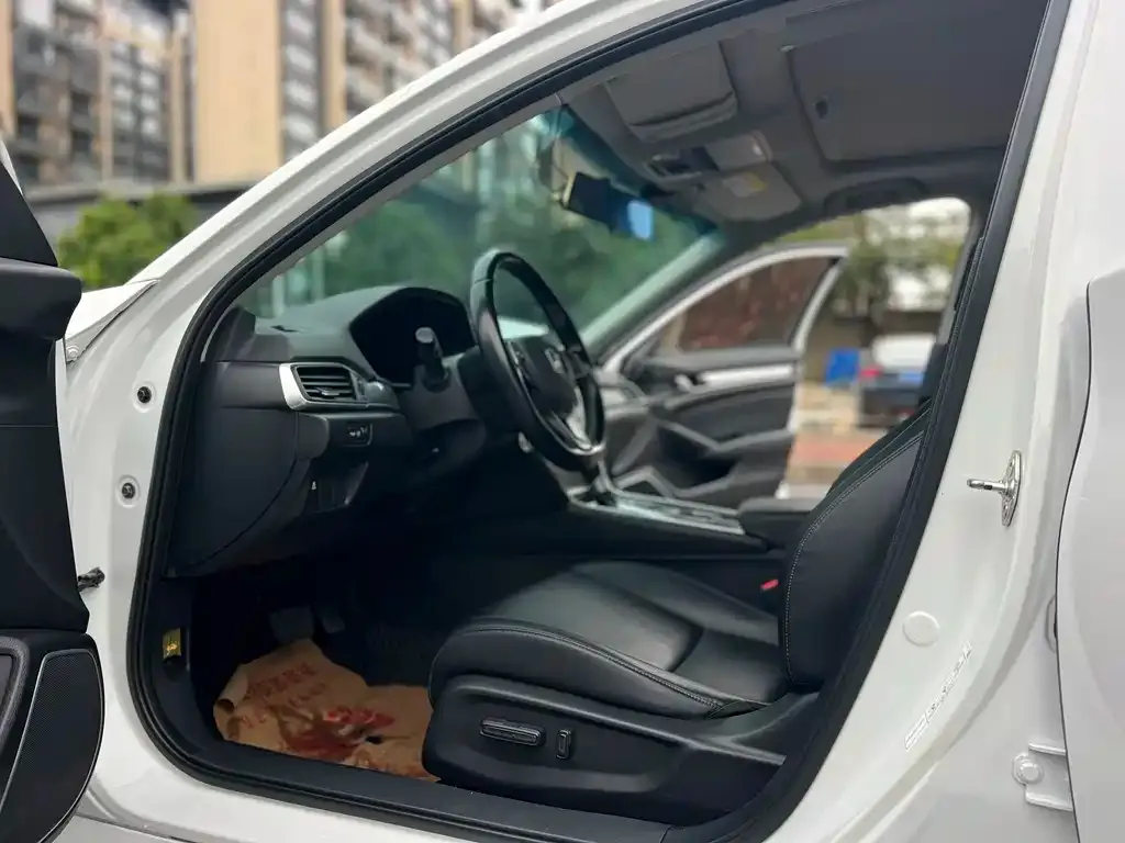Honda Accord 2022 из CN, фото 4