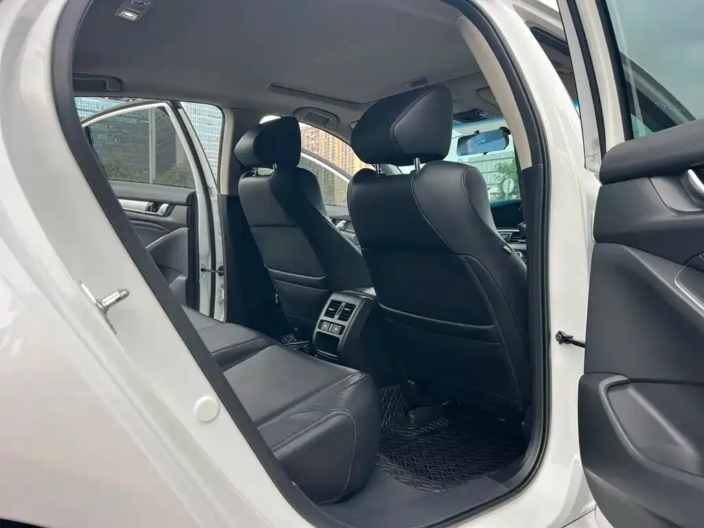 Honda Accord 2022 из CN, фото 3