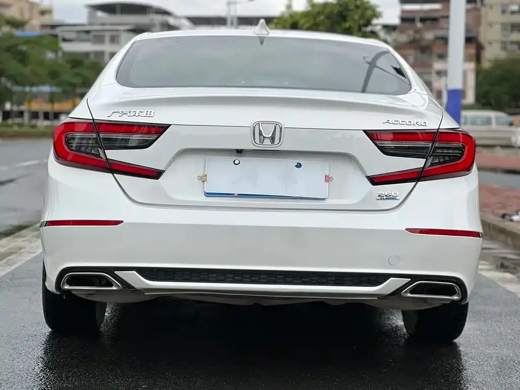 Honda Accord 2022 из CN, фото 2