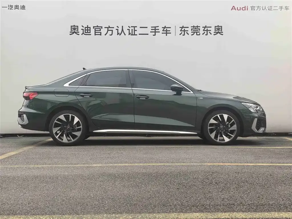 Audi A3 2023 из CN, фото 10