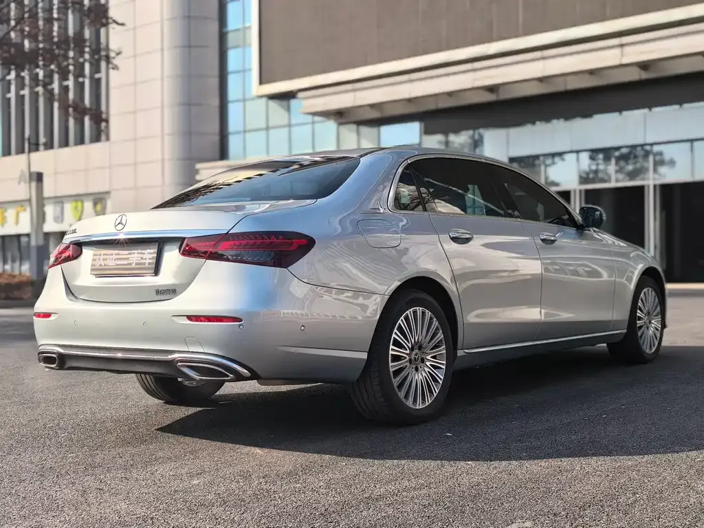 Mercedes-Benz E-Class 2022 из CN, фото 5