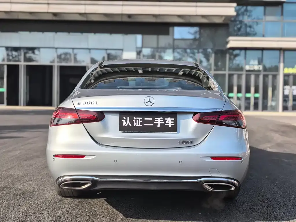 Mercedes-Benz E-Class 2022 из CN, фото 3