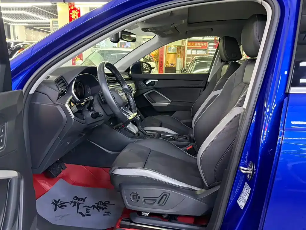 Audi Q3 2022 из CN, фото 3