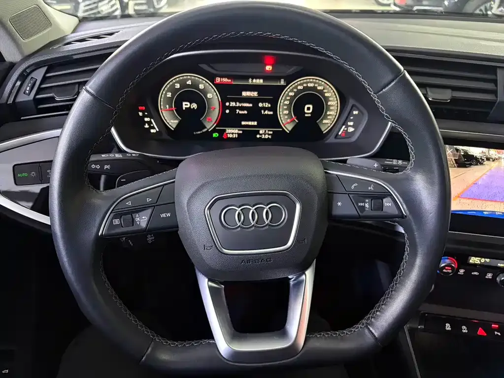 Audi Q3 2022 из CN, фото 4