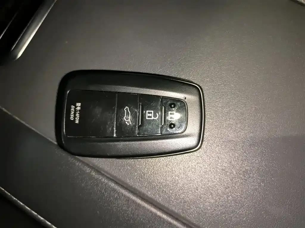Toyota Crown Kluger 2023 из CN, фото 6