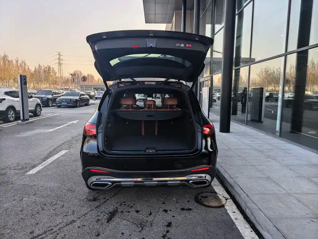 Mercedes-Benz GLC 2024 из CN, фото 9
