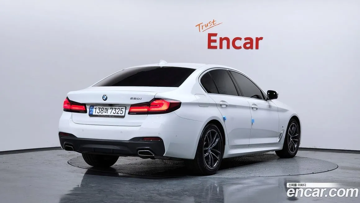 BMW 5-Series 2022 из KR, фото 2