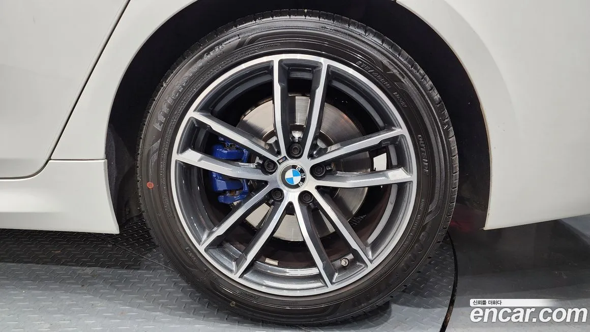 BMW 5-Series 2022 из KR, фото 10