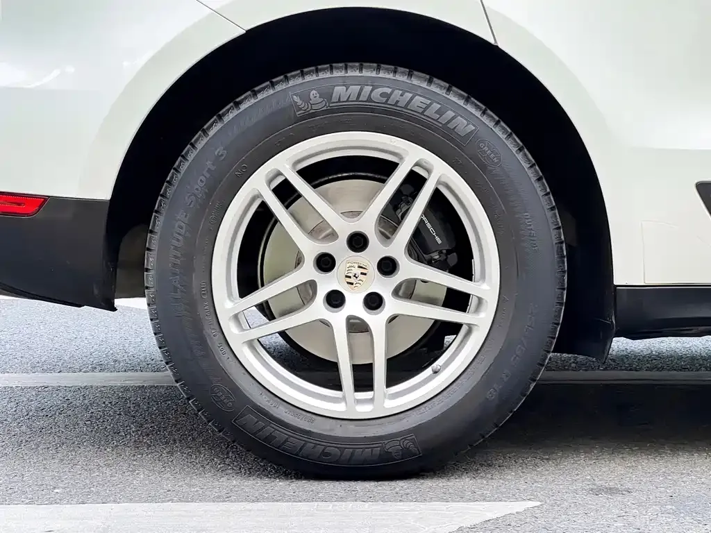 Porsche Macan 2021 из CN, фото 7