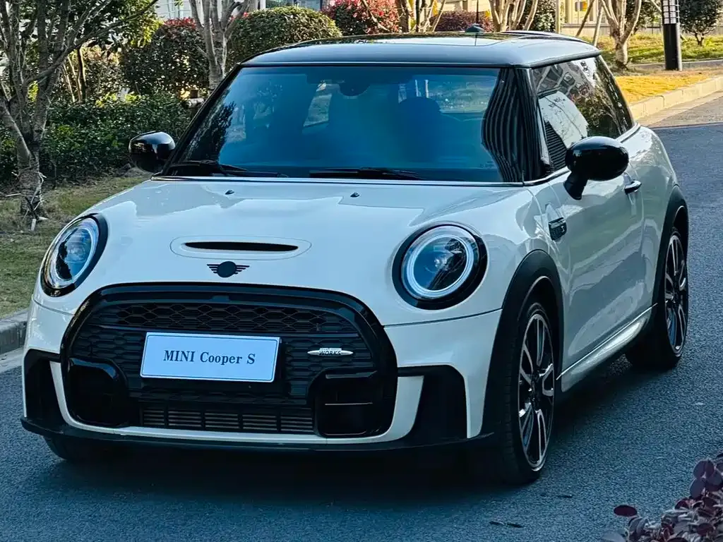 MINI Cooper (3-door) 2022 из CN, фото 1