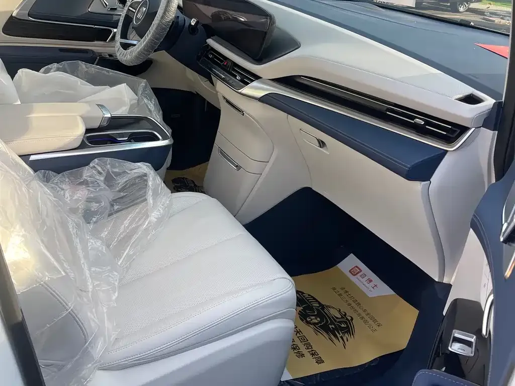 Buick Century 2025 из CN, фото 4