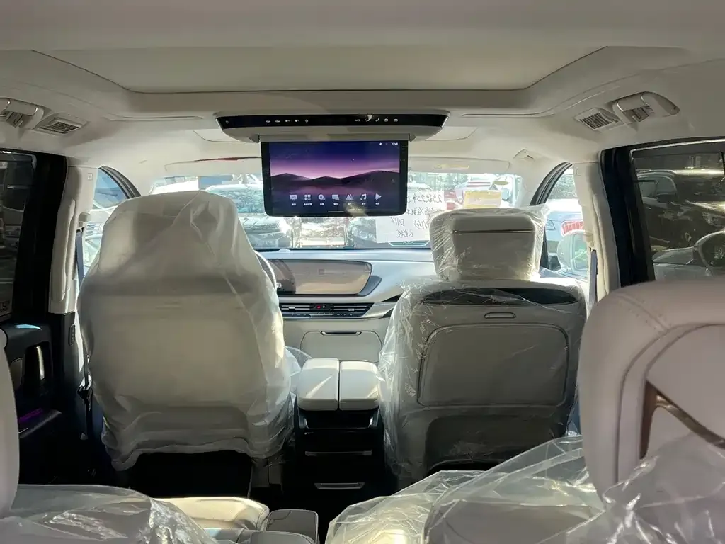 Buick Century 2025 из CN, фото 2