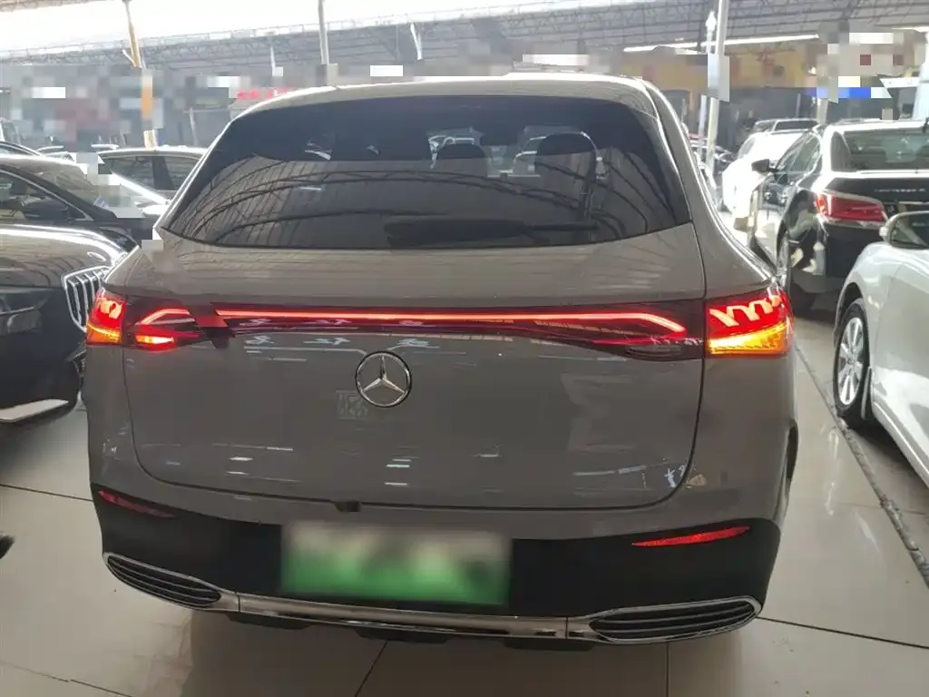 Mercedes-Benz EQE SUV 2023 из CN, фото 3