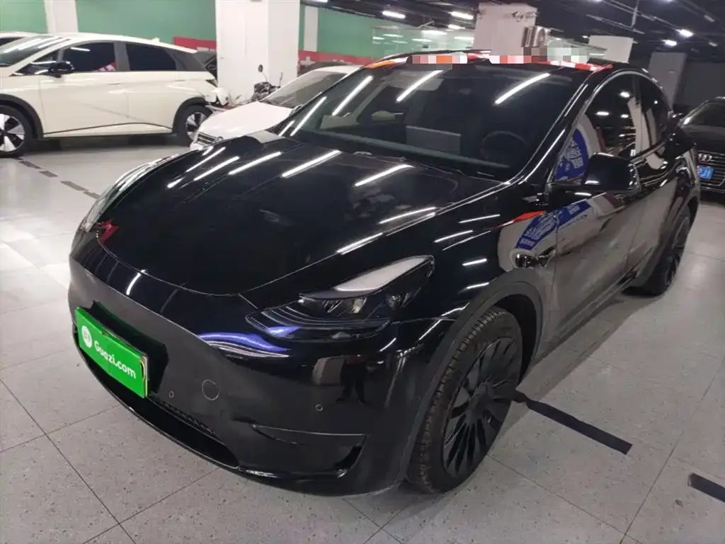 Tesla Model Y 2023 из CN, фото 1