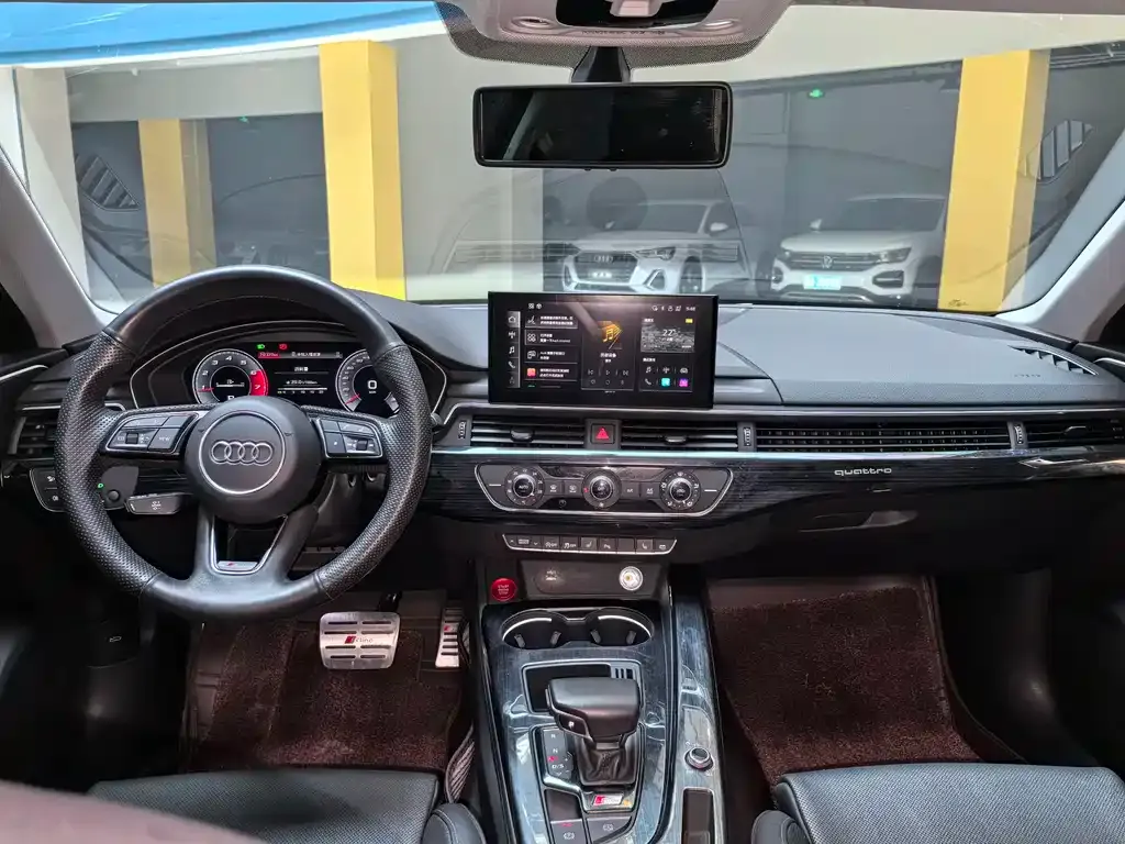 Audi A4L 2021 из CN, фото 5