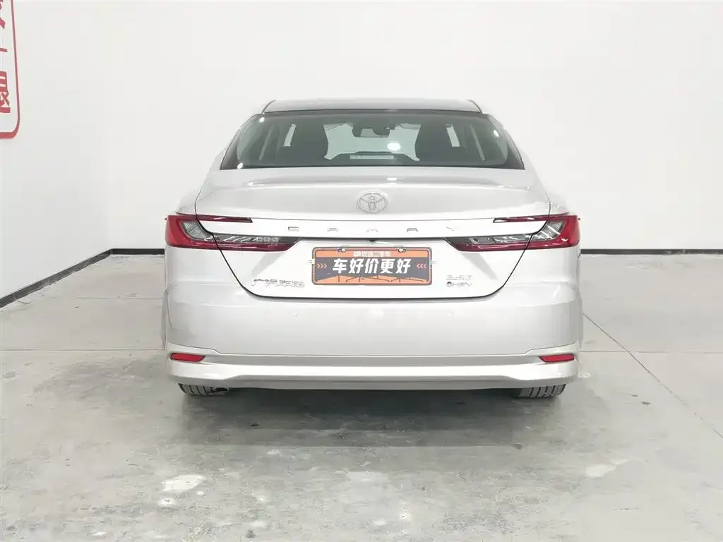 Toyota Camry 2025 из CN, фото 5